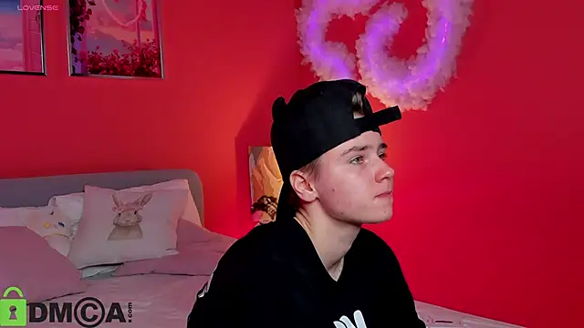 Jean Wilsons online show from 28, 9, 2025