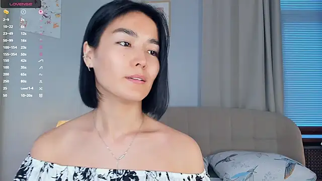 RanelDiva online show from 9, 10, 2025