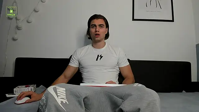 Kyle Baker online show from 21, 12, 2025