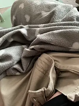 Snapshot of littletoy64 chatting on 28, 2, 2025 littletoy64 online show from 28, 2, 2025