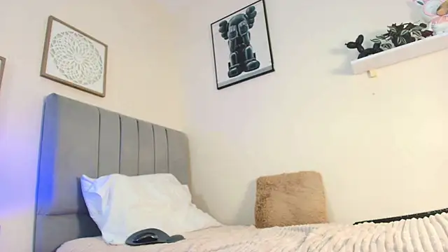 mary cute9 online show from 12, 2, 2026