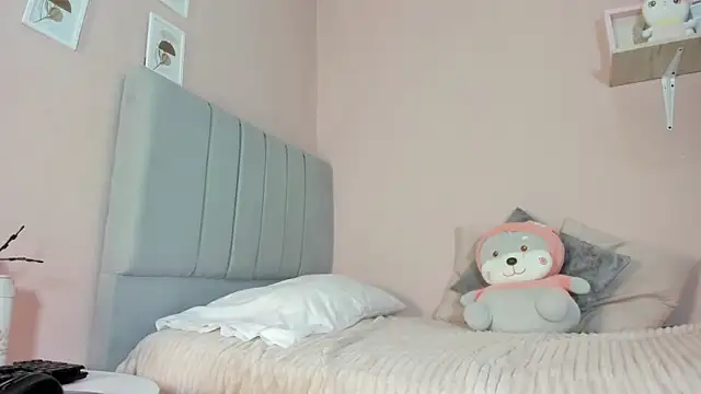 mary cute9 online show from 8, 10, 2025