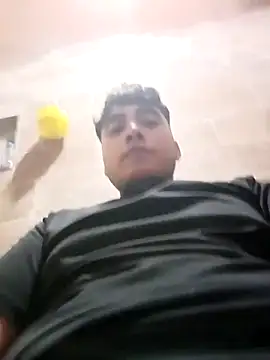 crisssalazar online show from 19, 3, 2025