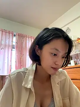 ladypaggy online show from 8, 11, 2025