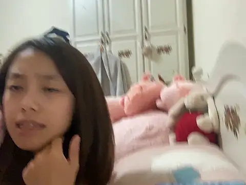 ladypaggy online show from 17, 3, 2025