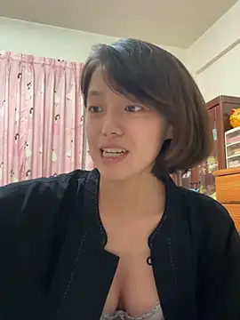 ladypaggy online show from 3, 4, 2026