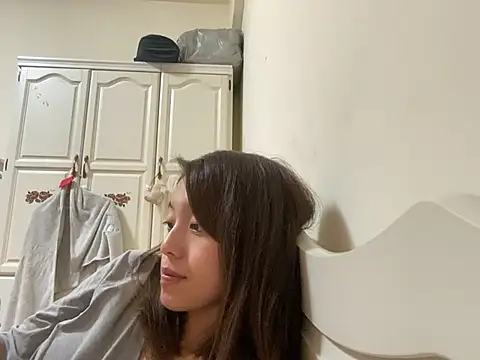 ladypaggy online show from 13, 3, 2025