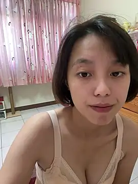 ladypaggy online show from 12, 3, 2026