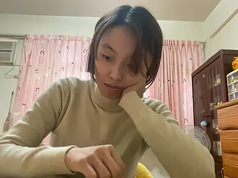 ladypaggy online show from 19, 3, 2025