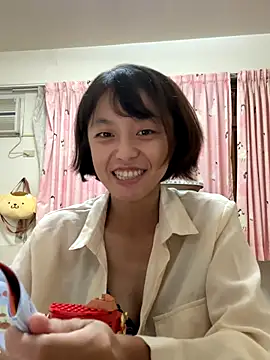 ladypaggy online show from 9, 9, 2025