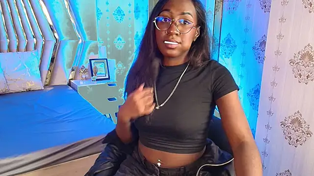 Qeen blackk online show from 1, 11, 2025