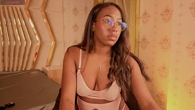 Qeen blackk online show from 6, 2, 2026