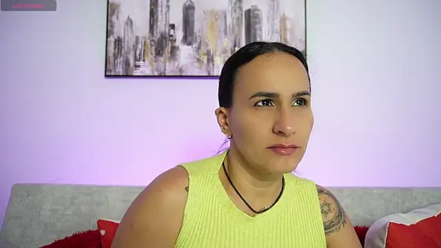 Sara Charmy online show from 1, 12, 2025