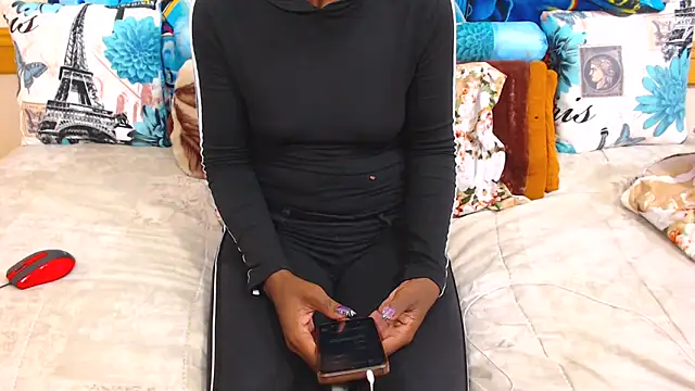 ChocolateClit online show from 1, 11, 2025