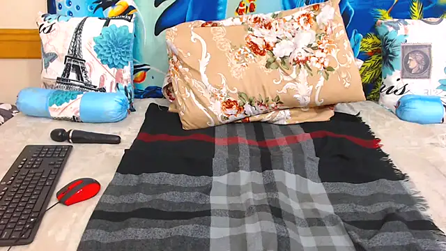 ChocolateClit online show from 7, 11, 2025