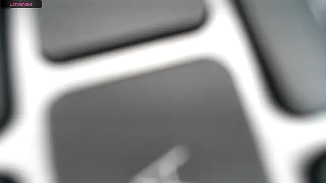 lovelyenigma365 online show from 6, 1, 2026