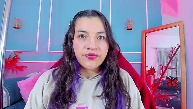 Snapshot of TaraTaylorr chatting on 28, 2, 2026 TaraTaylorr online show from 28, 2, 2026