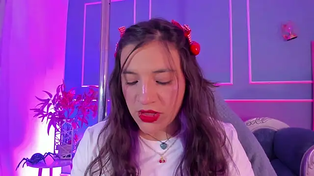 Snapshot of TaraTaylorr chatting on 17, 2, 2026 TaraTaylorr online show from 17, 2, 2026