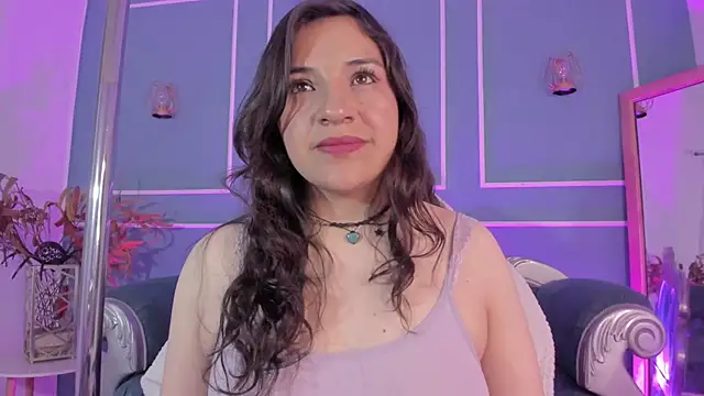 TaraTaylorr online show from 8, 11, 2025