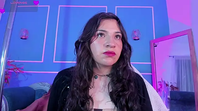 TaraTaylorr online show from 5, 11, 2025