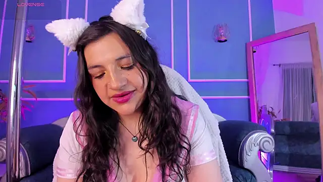 TaraTaylorr online show from 28, 9, 2025