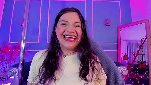 Snapshot of TaraTaylorr chatting on 20, 2, 2026 TaraTaylorr online show from 20, 2, 2026