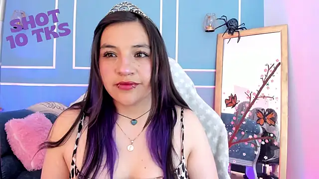 TaraTaylorr online show from 6, 5, 2026