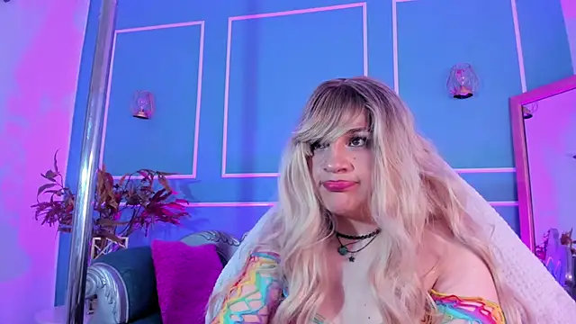 TaraTaylorr online show from 16, 10, 2025