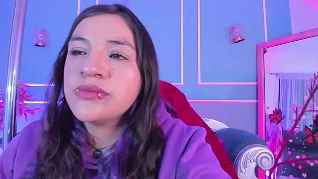 Snapshot of TaraTaylorr chatting on 13, 2, 2026 TaraTaylorr online show from 13, 2, 2026