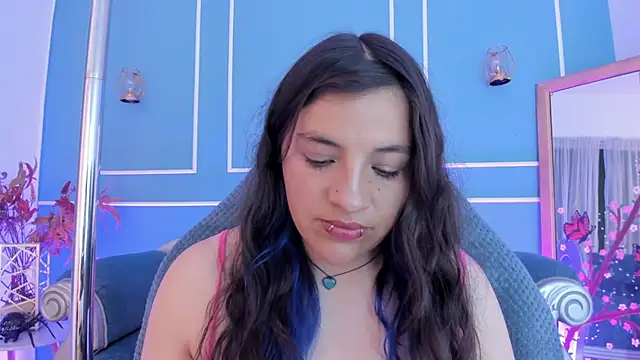 Snapshot of TaraTaylorr chatting on 19, 6, 2026 TaraTaylorr online show from 19, 6, 2026