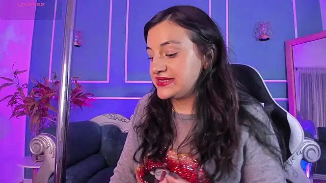 TaraTaylorr online show from 26, 9, 2025