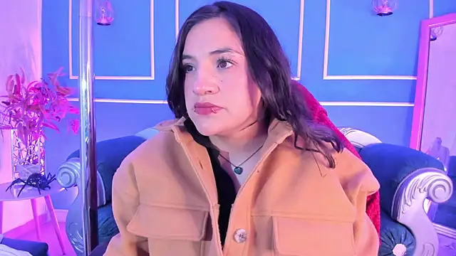 TaraTaylorr online show from 16, 1, 2026