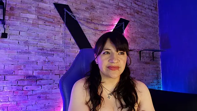 TaraTaylorr online show from 14, 3, 2025