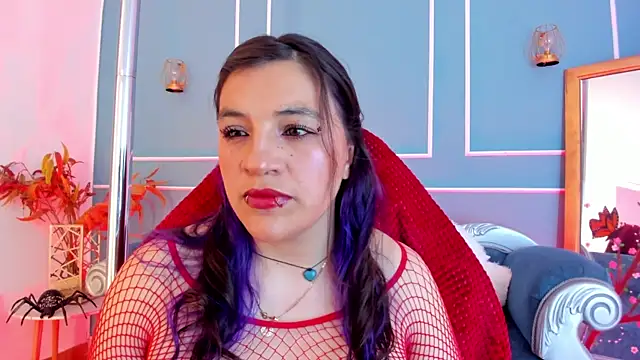 TaraTaylorr online show from 30, 4, 2026