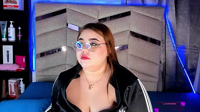 MadissonLee   online show from 16, 5, 2026