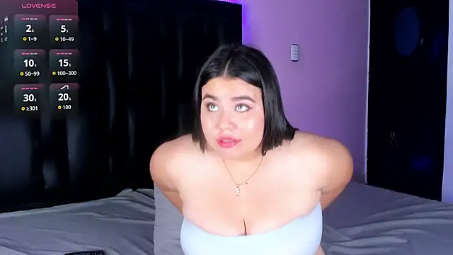 MadissonLee   online show from 17, 9, 2025