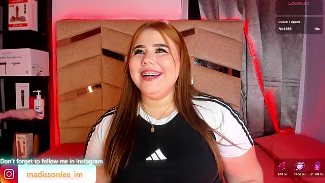 MadissonLee   online show from 30, 6, 2026