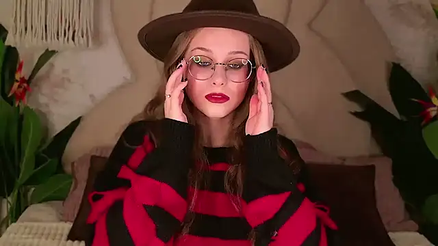 RileyMimicho online show from 31, 10, 2025