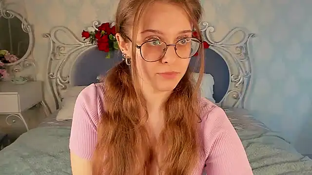 RileyMimicho online show from 12, 3, 2025