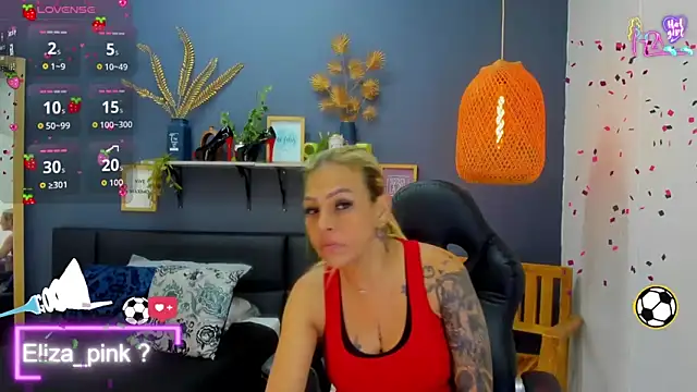 Snapshot of yessila_parker chatting on 13, 6, 2026 yessila parker online show from 13, 6, 2026