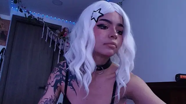  mollycrystal online show from 20, 2, 2026