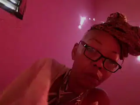 Ladyzee25 online show from 10, 3, 2026