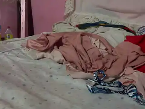 Snapshot of Ladyzee25 chatting on 17, 2, 2026 Ladyzee25 online show from 17, 2, 2026