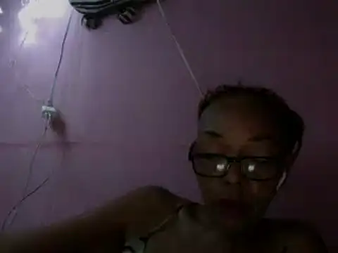 Ladyzee25 online show from 8, 4, 2026