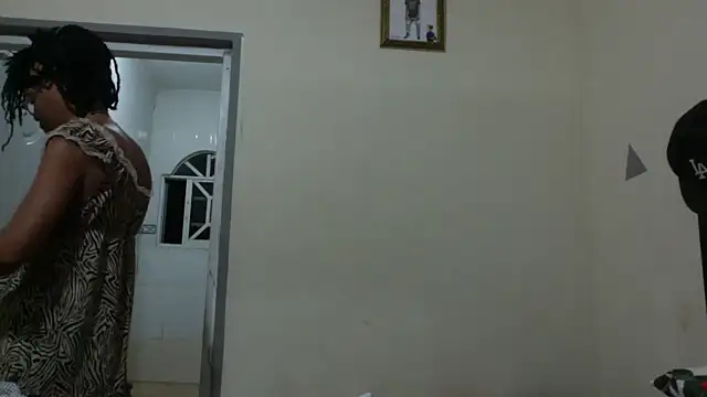 Ladyzee25 online show from 7, 10, 2025