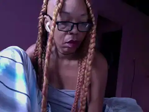 Ladyzee25 online show from 1, 4, 2026