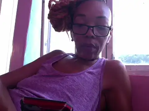 Ladyzee25 online show from 20, 6, 2026