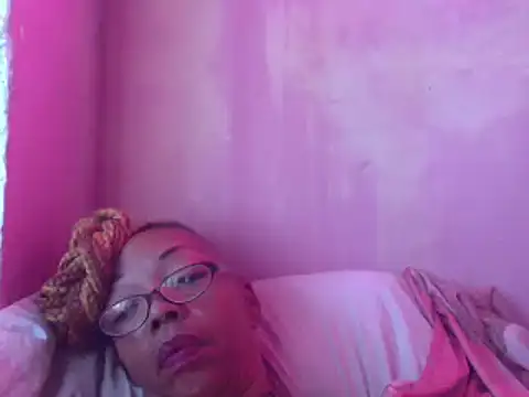 Ladyzee25 online show from 2, 6, 2026
