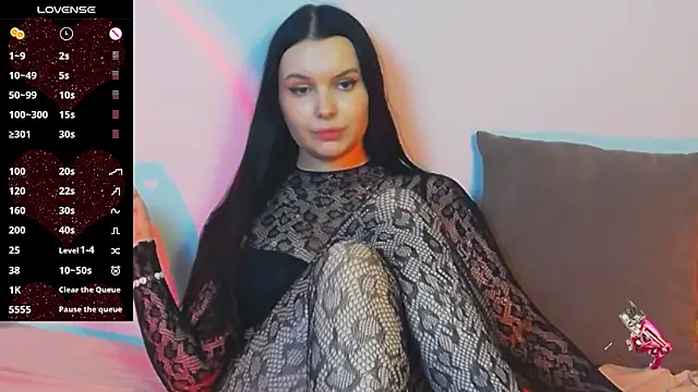 Miss Vic online show from 8, 9, 2025