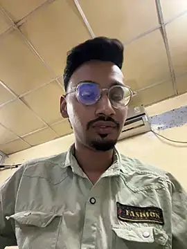 hypersexdriveboi online show from 28, 2, 2025